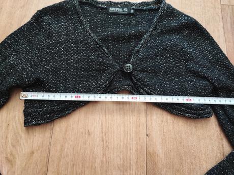 Puntíkované šaty, 140