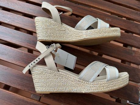 Sandálky tommy hilfiger na klínku, tommy hilfiger,41