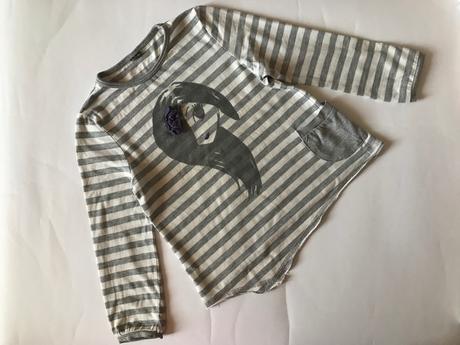 Pruhované tričko, 104