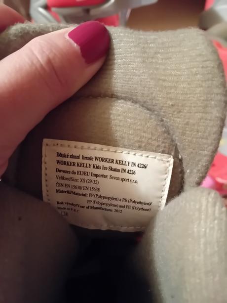 2 x lední brusle worker - říjen a listopad 400 kč, 