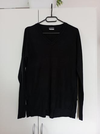 Dámský černý hebký svetr, s