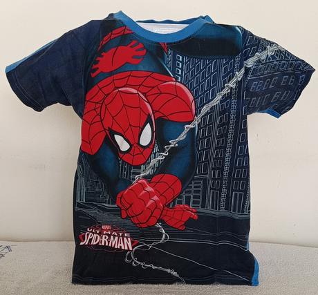 Triko spiderman prodáno, 140
