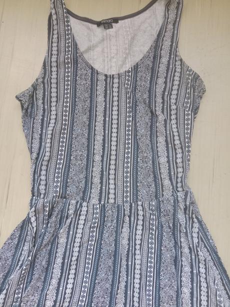 Šaty vel.l, esmara,l