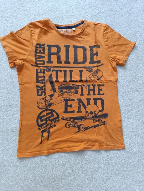 Chlapecké oranžové tričko c&a vel. 146/152, c&a,146