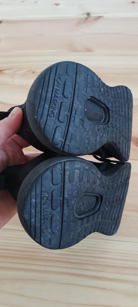 Černé botasky adidas, adidas,29