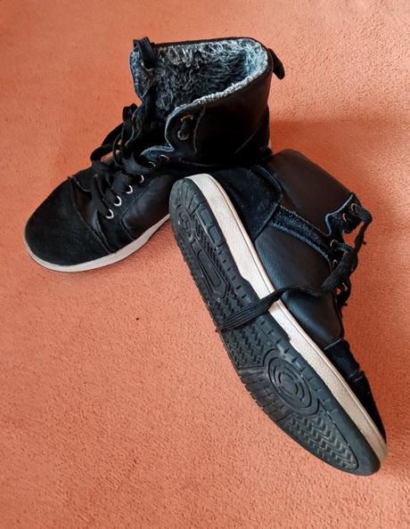 Kotníkové boty reaper - vel. 37, super stav, 37