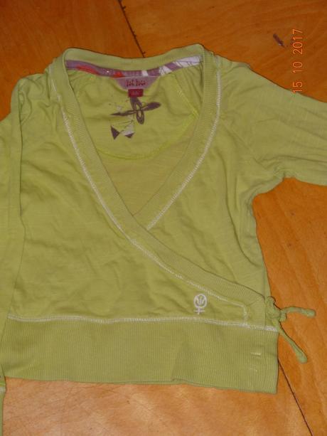 Dívčí halenka, 92