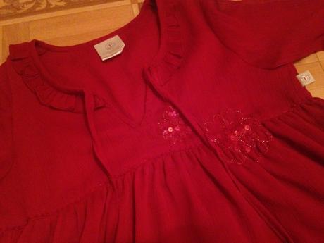 Dívčí halenka květy s flitry vel. 104 - 110, 104