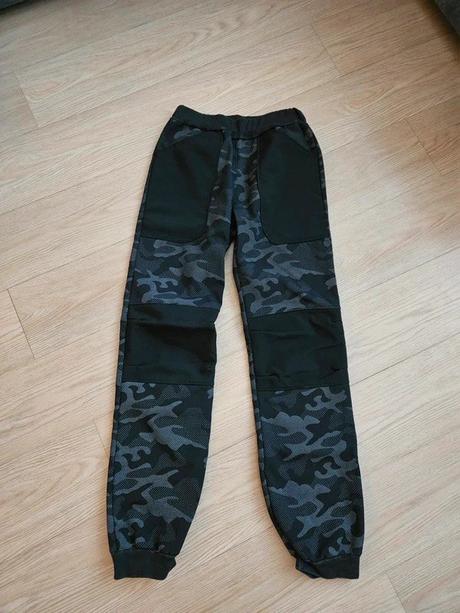 Zateplené softshellové kalhoty, vel. 146/152, 146