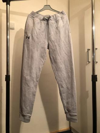 Šedé tepláky s tkaničkou a kapsami, 158