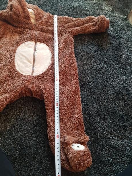 Nádherný overal značky f&f. velikost 9-12měsíců., f&f,74