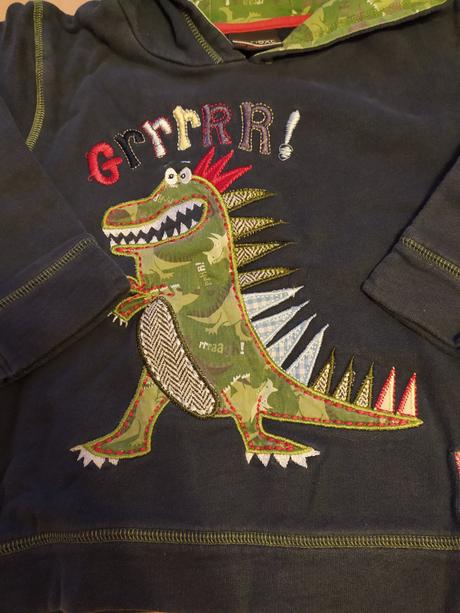 Mikina next vel. 104 s dinosaurem, next,104