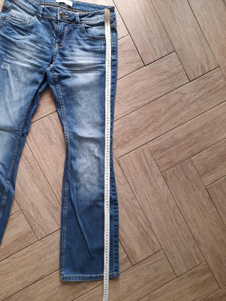 Zvonové džíny zn. clockhouse, vel. 36., clockhouse,36