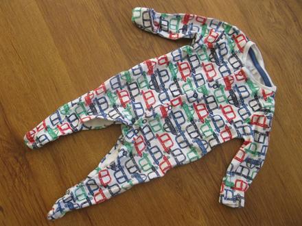Overal s barevnými autíčky, george,62