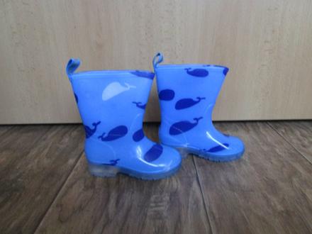 Velmi pěkné modré gumovky č. 22, 22