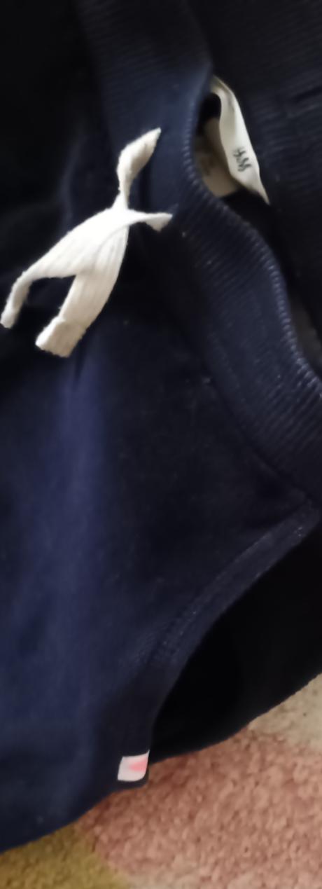 Krásné sametové tepláky zn. h&m vel.140, quechua,140