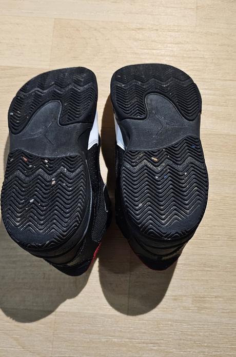 Boty nike jordan max aura vel.33, nike,33