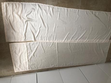 Cremove zavesy dekorace leskle, 