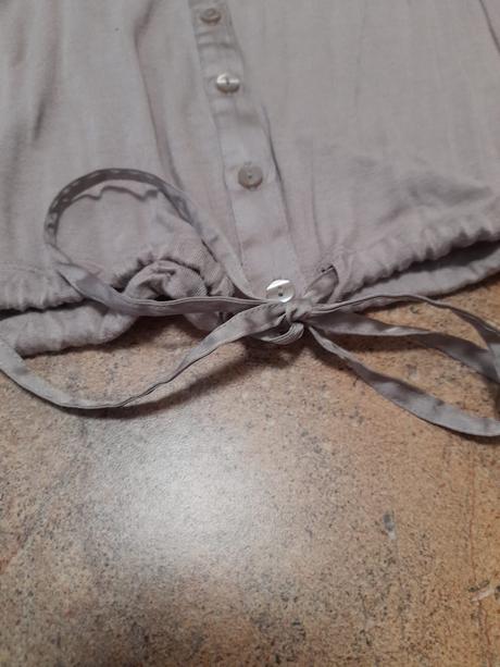 Halenka next, vel. 34 (xs), next,xs