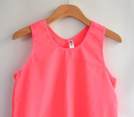 Tílko vel. 12 let, 152