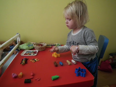 Image title Image title