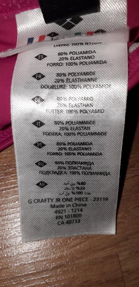 Plavecké plavky arena, 164