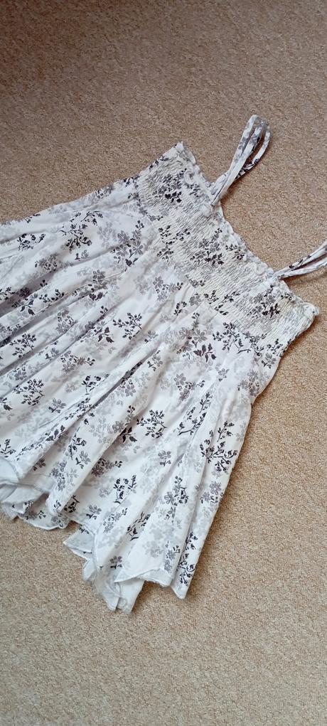 Šaty zn."c&a" vel."116", c&a,116