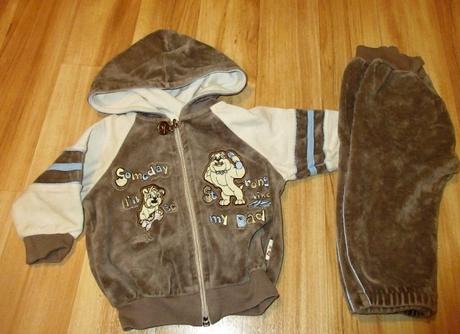 Tepláková souprava, 74