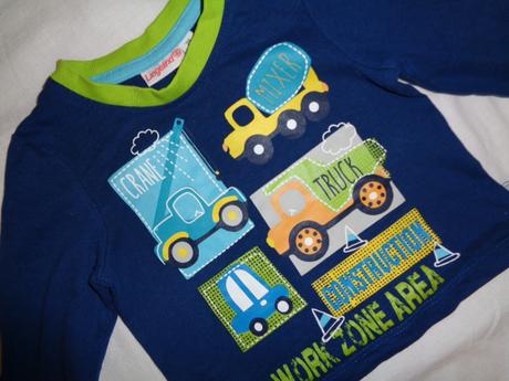 Super tmavomodré tričko s autama, 74