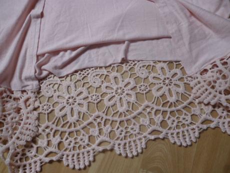 Krásné šaty s krajkou vel. s-m pro maminy, m