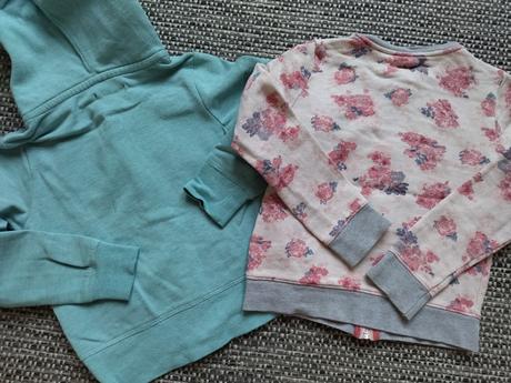 2 mikiny 5-6let, gap,110