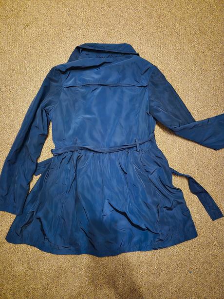 Dívčí kabátek united colors of benetton vel. 140, benetton,140