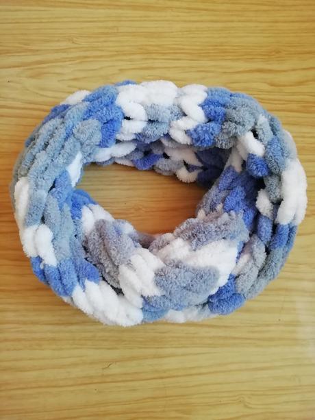 Měkký pletený nákrčník puffy (barva na přání), 