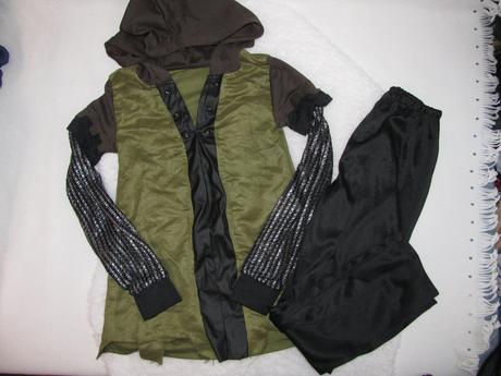 Karnevalový kostým -robin hood apod., 