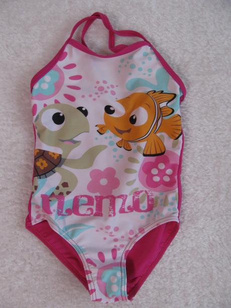 Sytě růžové jednodílné plavky nemo, disney,110