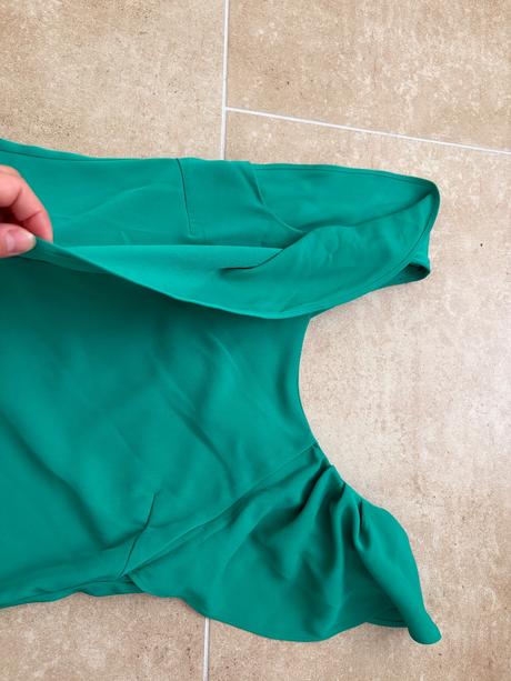 Šaty  xs v zelené barvě od vila, xs