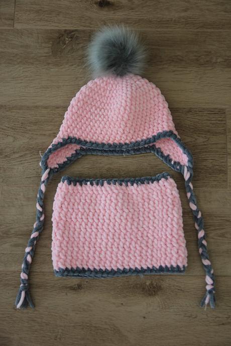 Háčkovaný set čepice a nákrčníku, 68