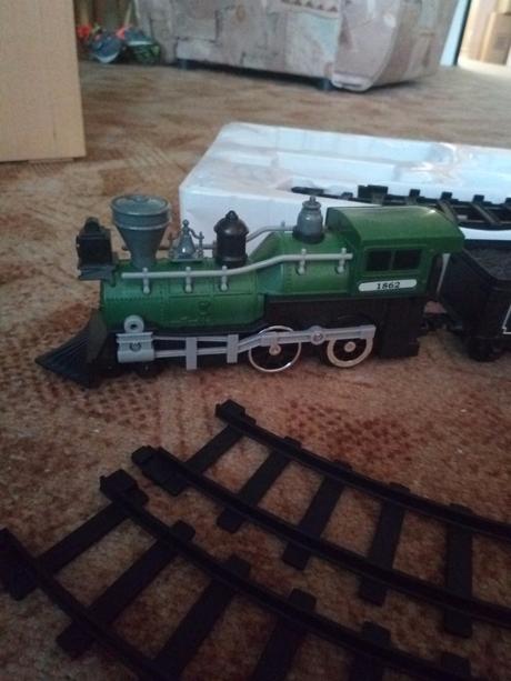 Masinka a koleje sviti a houka, 