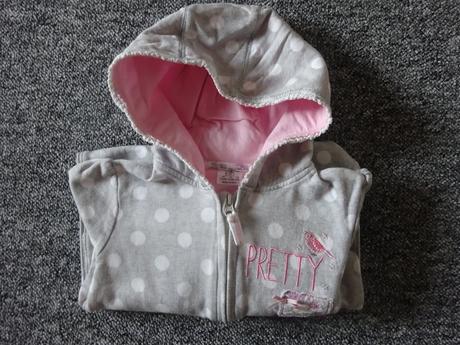 Overal dl.r. s puntíky a kapucí, vel. 92, f&f,92