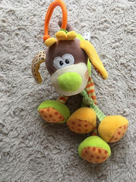 Vrnící / šustící zvířátko na zavěšení 0m+,