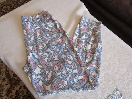 Pěkné vzorované bavl. kalhoty na doma, vel. s, esmara,s