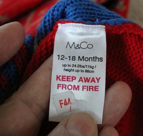 Svetr vel. 12 - 18 m, 86