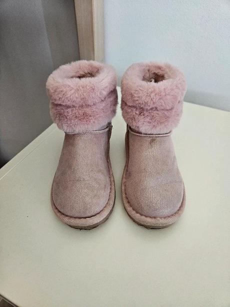 Blikací válenky, vel. 25/26, primark,25