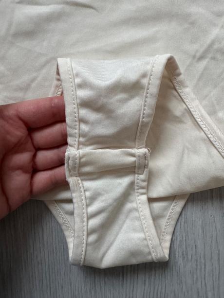 Body na jedno rameno vel.xs / 34, xs