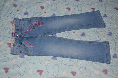 Džíny s vysokým sedem, výšivkou, regulace, lupilu,110