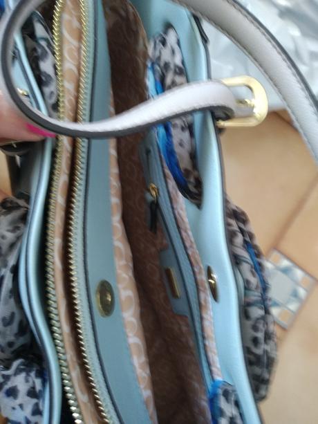 Kabelka guess, guess