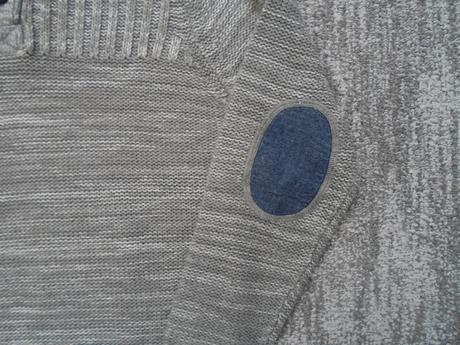 Šedý svetr svetřík s knoflíčky, c&a,146