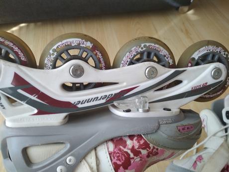 Dívčí kolečkové brusle vel. 28-32, bladerunner,32