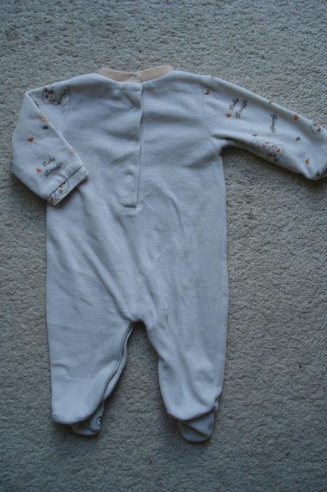 Sametový overal, 62