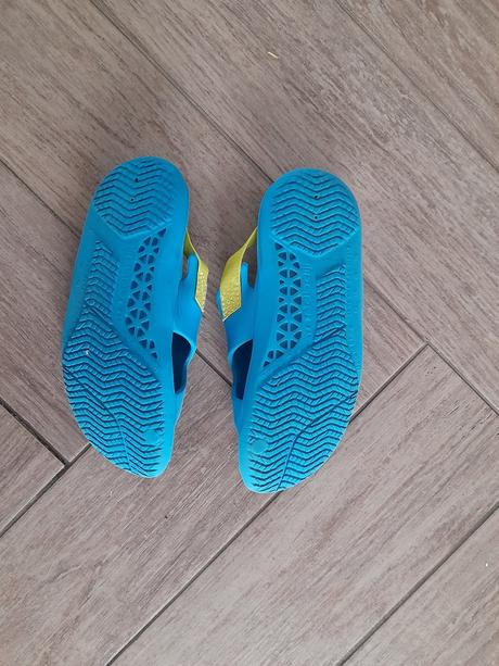 Pantofle s gumou zn. decathlon, vel. 33/34, decathlon,33